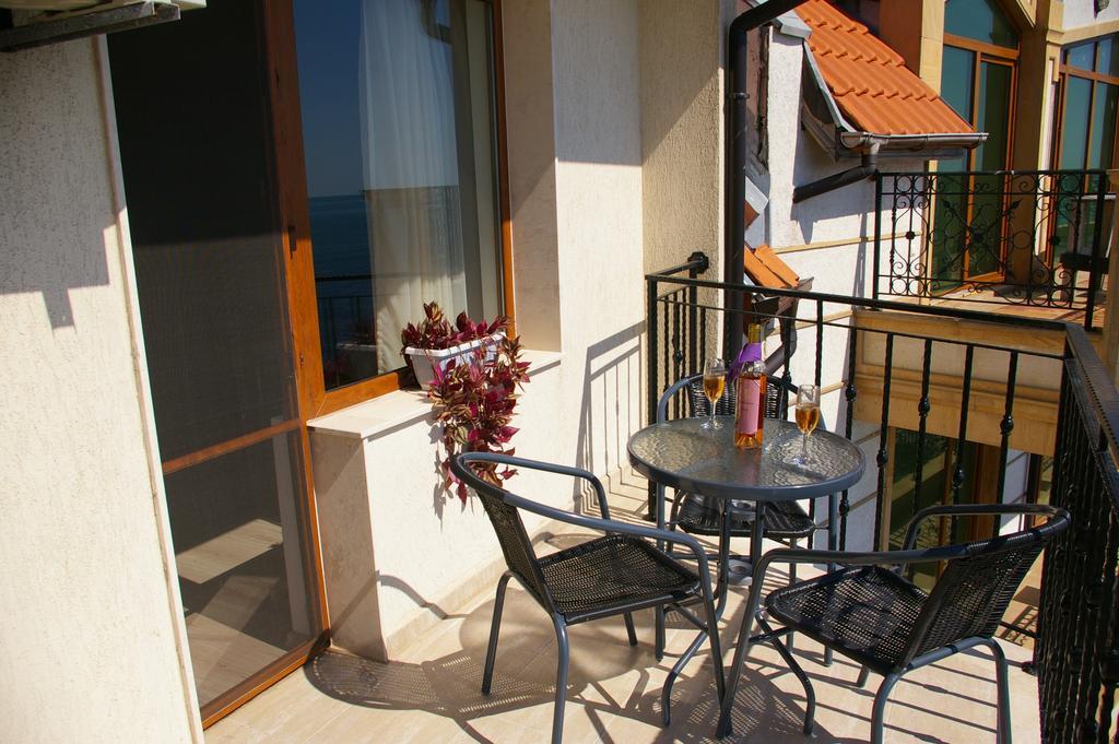 Sea View Apartments Созополь Екстер'єр фото